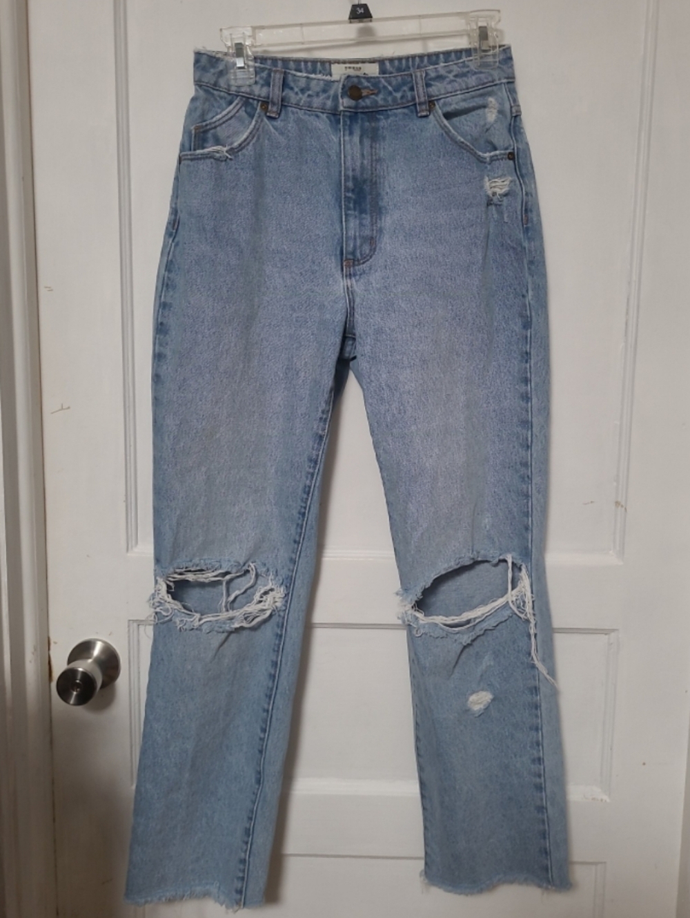 ROLLA'S 90's Style Straight Leg Distressed Ankle Jeans